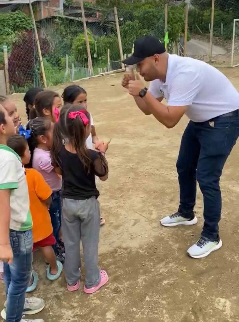 A TRAVÉS DE LAS ESCUELAS DE FORMACIÓN INDEPORTES SIGUE IMPACTANDO LA VIDA DE LOS JÓVENES QUINDIANOS